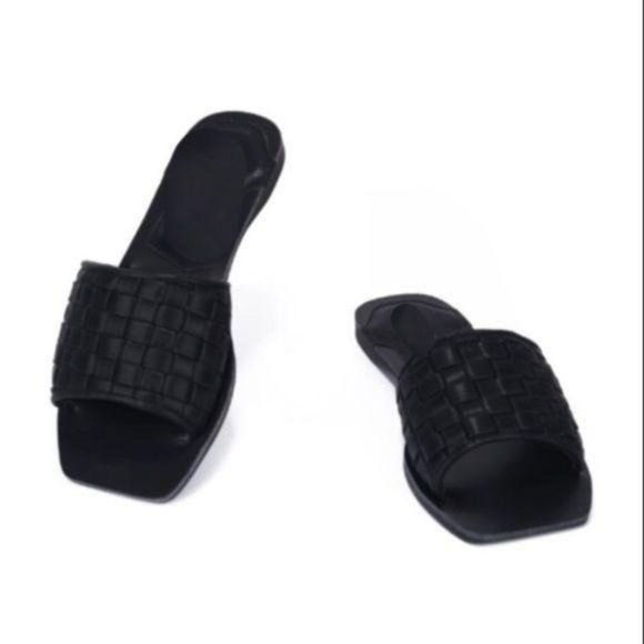 Black Square Toe Slides With Woven Detail - Picture 3 of 7